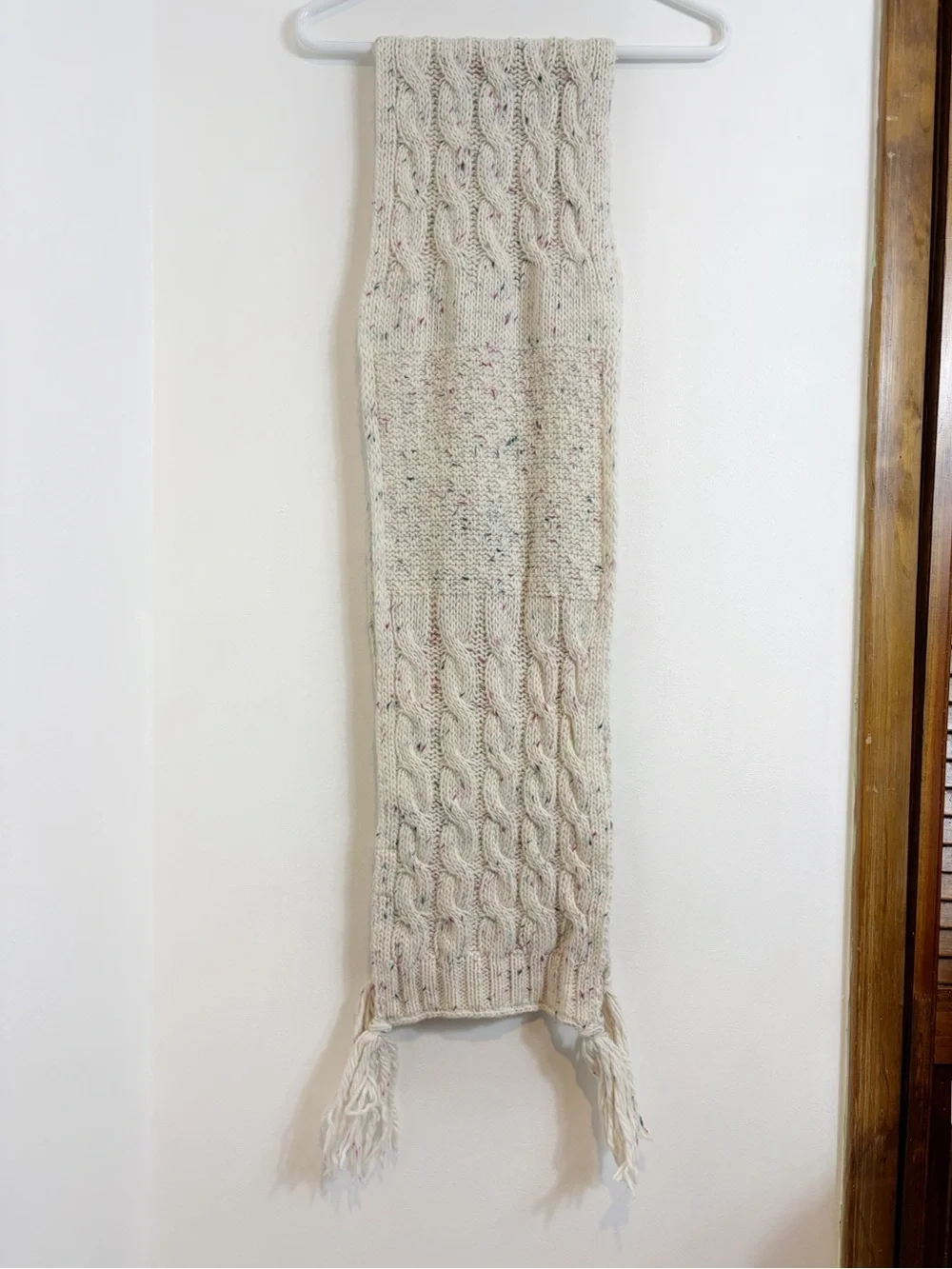 Hollister Confetti Cable Knit Tassel Winter Scarf
